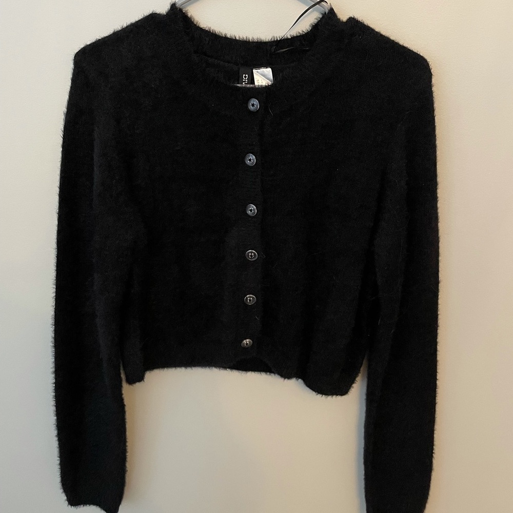 Black buttoned long sleeve